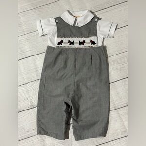 EUC Smocked Anavini outfit. 12 month.